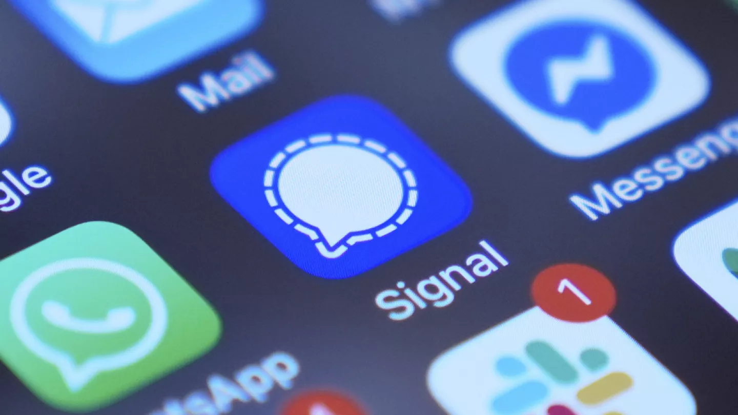 Germany Warns of Signal Account Hijacking: When Secure Messaging Isn’t Enough